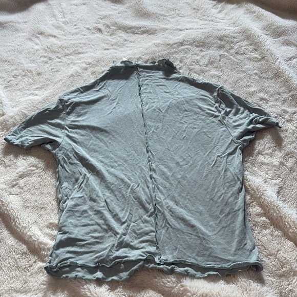 Divided Green Lettuce Hem Top – Size S | Soft Girl Aesthetic | Y2K Vibes | - Picture 5 of 6